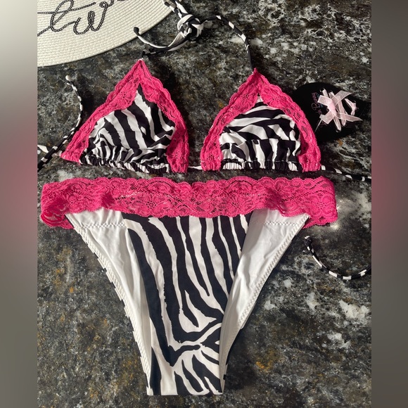 NWT beach bunny bikini XL set lady lace zebra print RAREST 💎 “Stop and Stare” - Picture 10 of 15